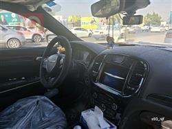 کرایسلەر 300